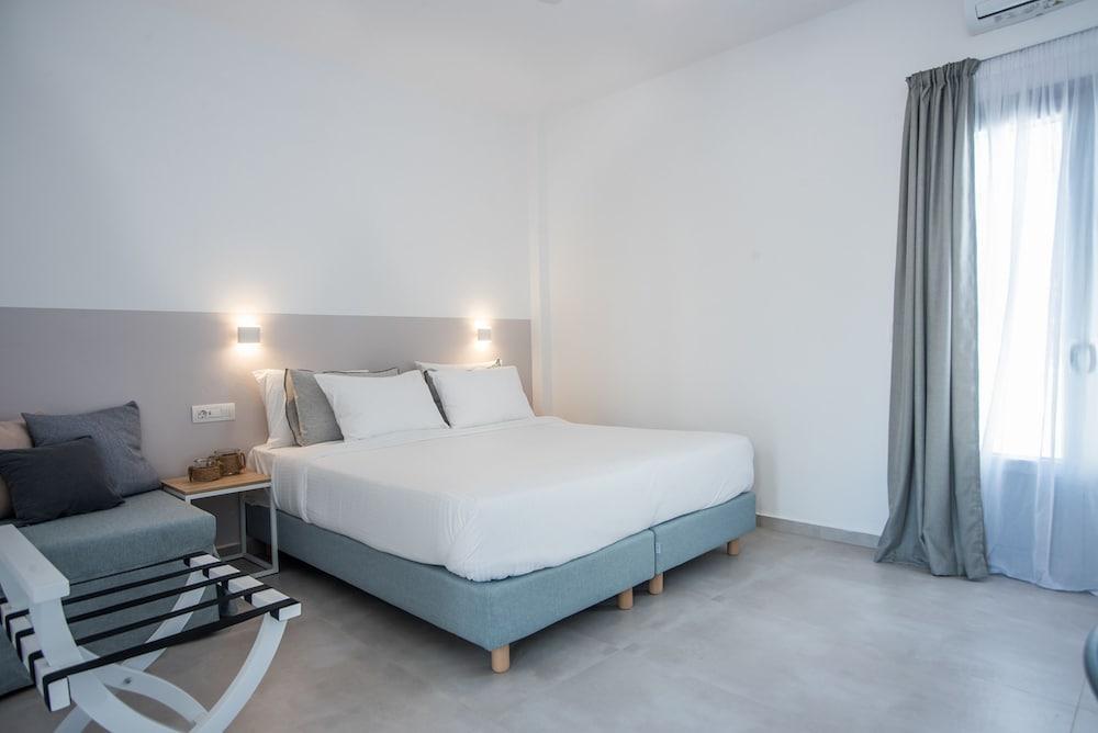 Nautilus Apartments-Suites Páros Dış mekan fotoğraf