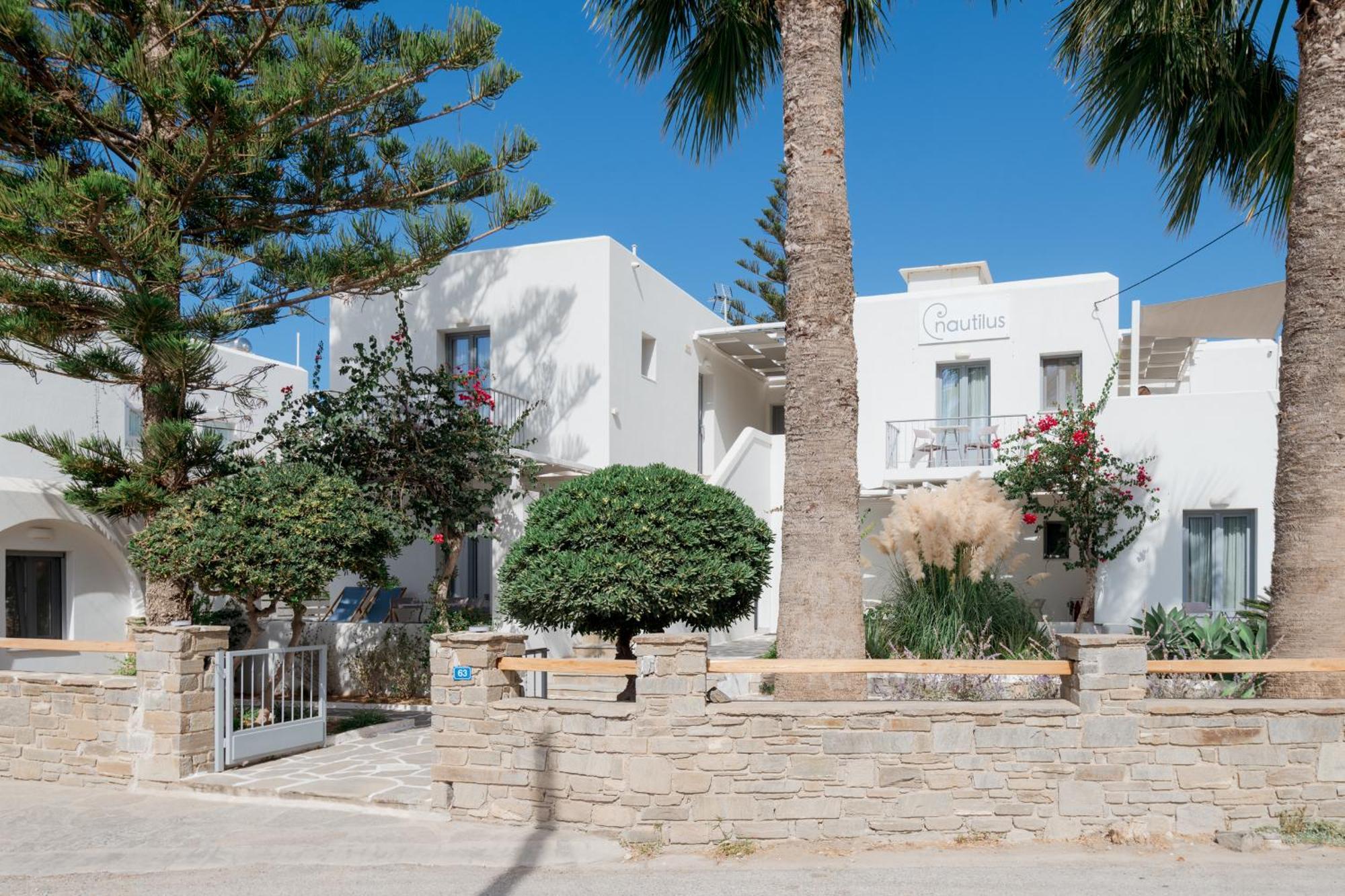 Nautilus Apartments-Suites Páros Dış mekan fotoğraf