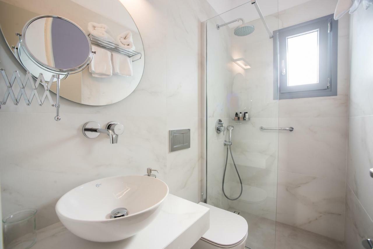 Nautilus Apartments-Suites Páros Dış mekan fotoğraf