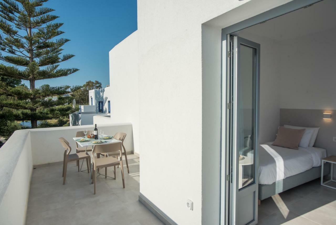 Nautilus Apartments-Suites Páros Dış mekan fotoğraf